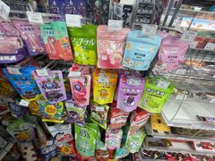 -全家便利店(杭州龙翔桥地铁站店)