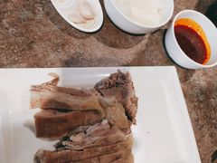 手抓羊肉半斤-贯贯吉·清真餐厅(浙江中路店)