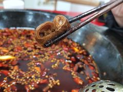-烧哥美蛙肥肠鱼火锅·十五年社区店