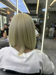 -藤野造型烫发染发