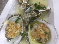 -四川小胡子海鲜(丁村万人海鲜广场店)