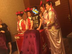 -泓历皇朝酒店(东亭店)