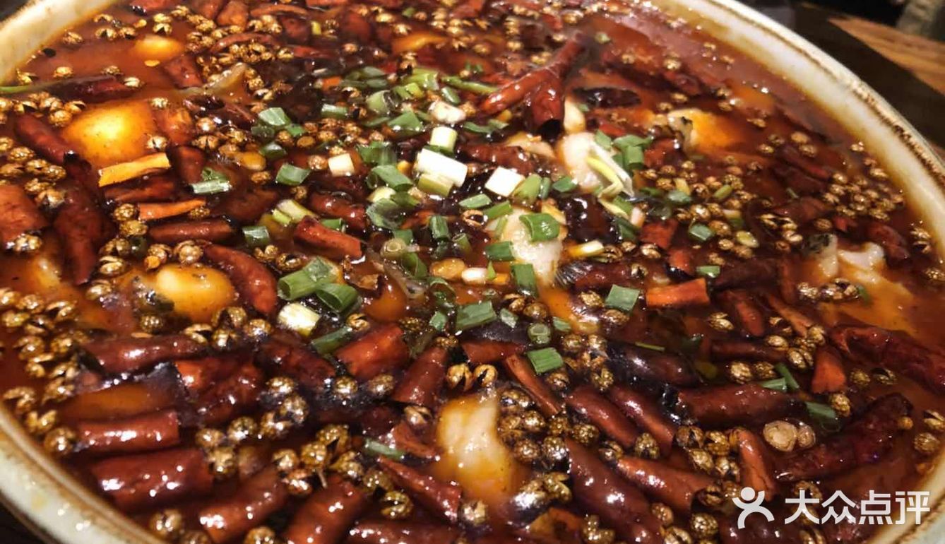 料非常的足。里面还吃到了不少的海参