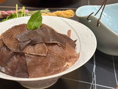 -余欢领鲜火锅(新街口店)