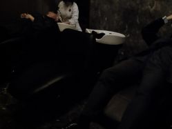 -侨治发型