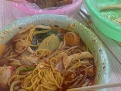 -老邮差酸辣粉麻辣烫(步行街店)