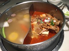 -左庭右院鲜牛肉火锅(浦江欢乐颂店)