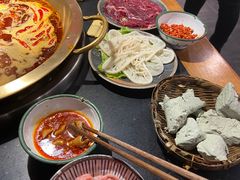 -王婆乔鲜鱼自助火锅(蜀汉路店)