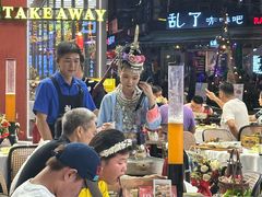 -刘姐啤酒鱼民族演艺餐厅(西街总店)