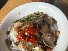 -牛八宝桂林米粉(八里庄店)