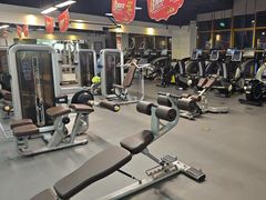 -健变健身俱乐部(前海天虹商场店)
