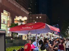 -詹爷爷乌节路街头冰淇淋