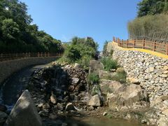 -梅岭月亮湾山体公园