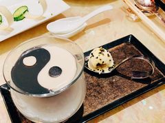 黑白芝麻布丁-8餐厅(新葡京酒店)