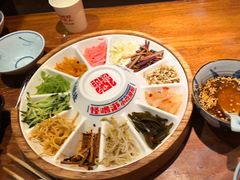 -怪噜范·老贵阳街头名小吃(鸿通城店)