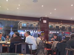 -川流不息·地道川菜·小龙虾(松东路店)