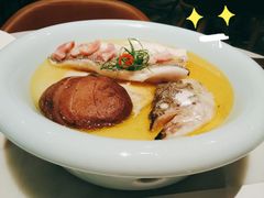 -港丽餐厅
