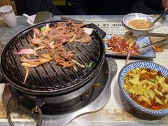 炙子烤肉-燚店·铁板鱼蛙·烤肉·烤串(北新桥店)