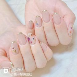 -Pink You美甲洗眉纹绣定制中心