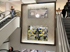 -文艺复兴百货(米兰大教堂广场店)