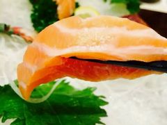 -青瓦餐厅·生鱼片·韩园烤肉(西塔店)