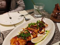 明火炭烤东海鱿鱼-SHADOWS•Bistro&Eatery(安福路店)