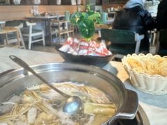 -狐狸爱上椰子鸡(滨江星光大道店)