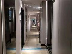 -德全心悦酒店(北京金台路地铁站店)