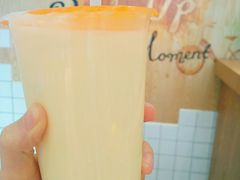 芒果欧蕾-CoCo都可(湖滨银泰店B区店)