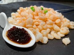 手剥河虾仁-吴越荣记苏州菜·松鼠桂鱼 100% 活鱼现做(月光码头店)