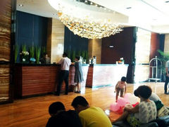 android_upload_pic-武汉光谷广场杨家湾地铁站怡程酒店