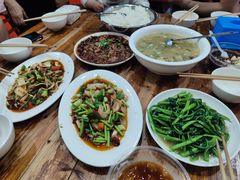 -九九牛肉馆(南山路店)