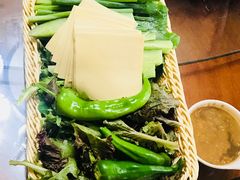 蘸酱菜-湿地人家坑烤