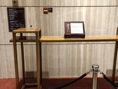 -圣丰索菲特·2 On 988 Café 自助餐厅