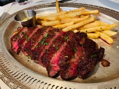 美国USDA牛肉薯条-壳里西餐厅Coquille Seafood Bistro(蒙自路店)