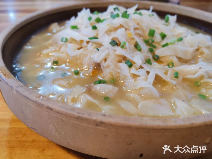 湘聚南县土菜馆(龙山二路店)鸡汁脆笋图片