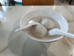 鲜肉汤圆-绿杨馄饨临顿路店