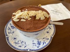 -Café Monson