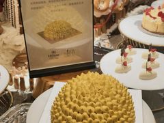 -广州万富希尔顿酒店·感趣自助餐厅·金秋蟹宴生蚝海鲜刺身