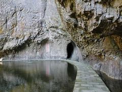 -雁荡山三折瀑景区