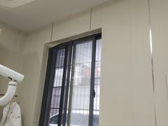 -登特口腔医院(鼓楼东街口店)