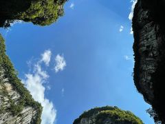 -龙水峡地缝景区