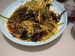 -老码头黑皮肘子锅包肉(赣水路店)