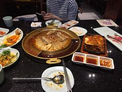 -猪啊牛呀羊啊铜盘烤肉(正大广场店)