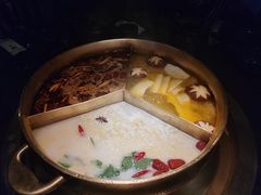 -湊湊火锅·茶憩(来福士广场店)