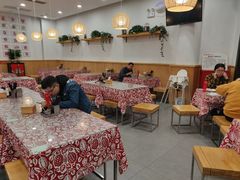 -秦香陕西食府(华贸天地店)