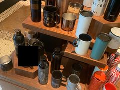 零售区-星巴克臻选(广州沙面店)