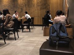 -星巴克臻选(舟山凯虹广场店)