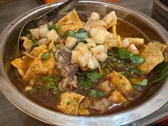-柳州肥姨妈大骨螺蛳粉(万达中心店)