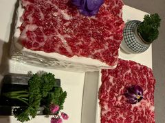 -左庭右院鲜牛肉火锅黑金店(陆家嘴中心店)